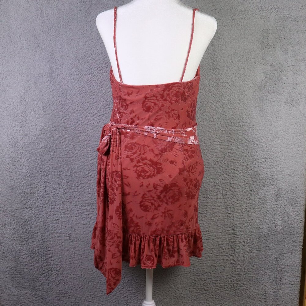 Free People Intimately Dress Womens Small Burgundy Floral Velvet Mini Ruffle - Picture 2 of 10